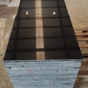 Preto Semi Absoluto – Polido - aumentar imagem