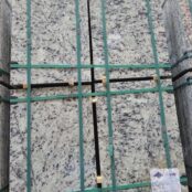 (619) White V – Polido - aumentar imagem